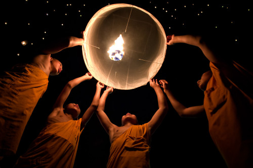 Young Monks at Yi Peng 2014