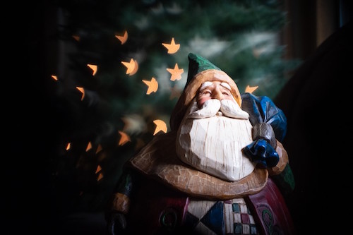 How To Experiment With Bokeh Shapes In Your Holiday Photos