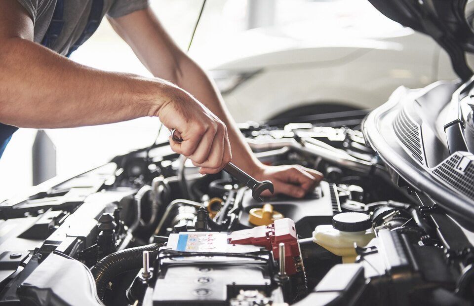 Car Oil Change Dubai: A Comprehensive Guide to Engine Health